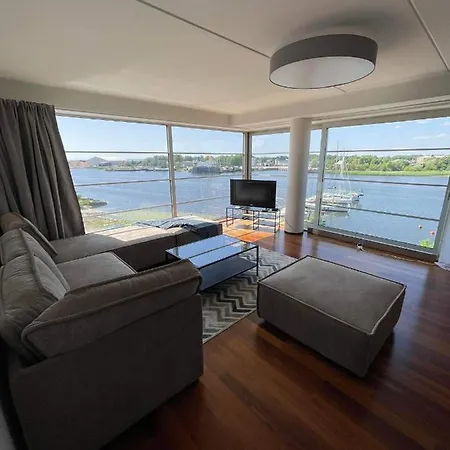 Ringi 37 Riverview Apartment Parnu