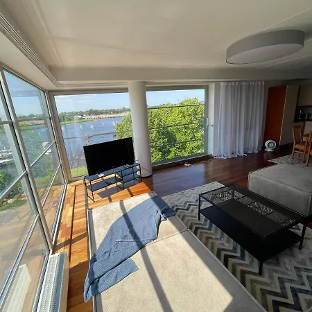 Ringi 37 Riverview Apartment *